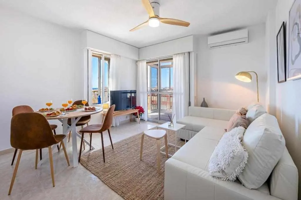 Benalmadena Apartment With Wonderful Views Málaga