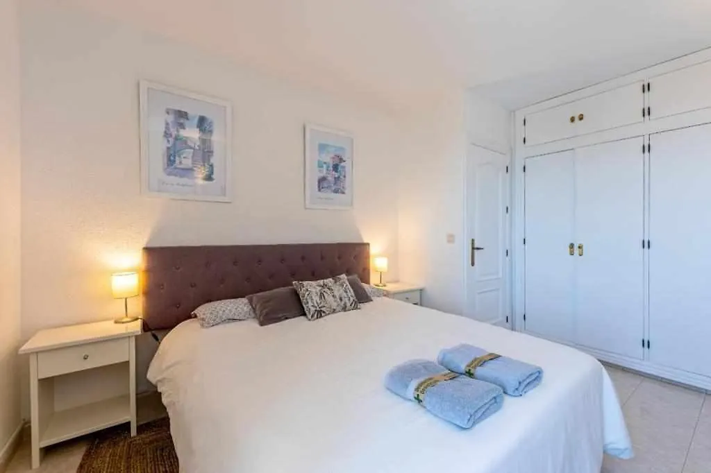 Benalmadena Apartment With Wonderful Views Málaga